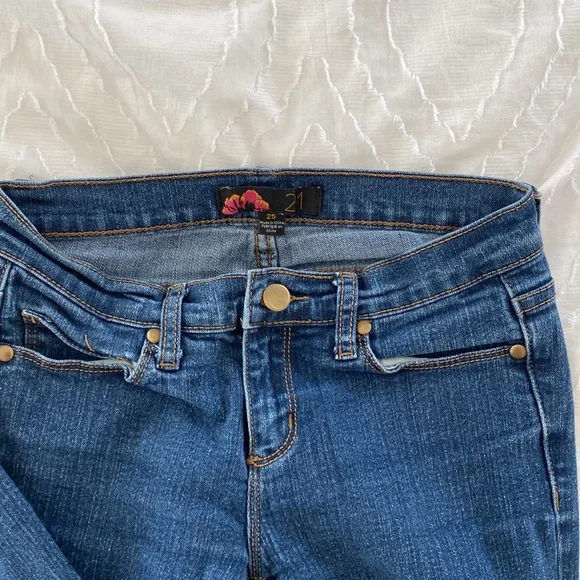 Dark skinny jeans - Picture 3 of 3